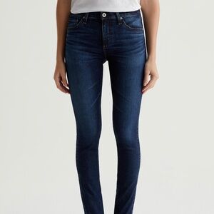 LIKE NEW AG Prima Cigarette Leg Jean (Vapor Wash Night Out, 27)